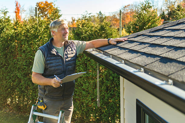 Professional Emergency Roof Repair technician working in Washington, CT